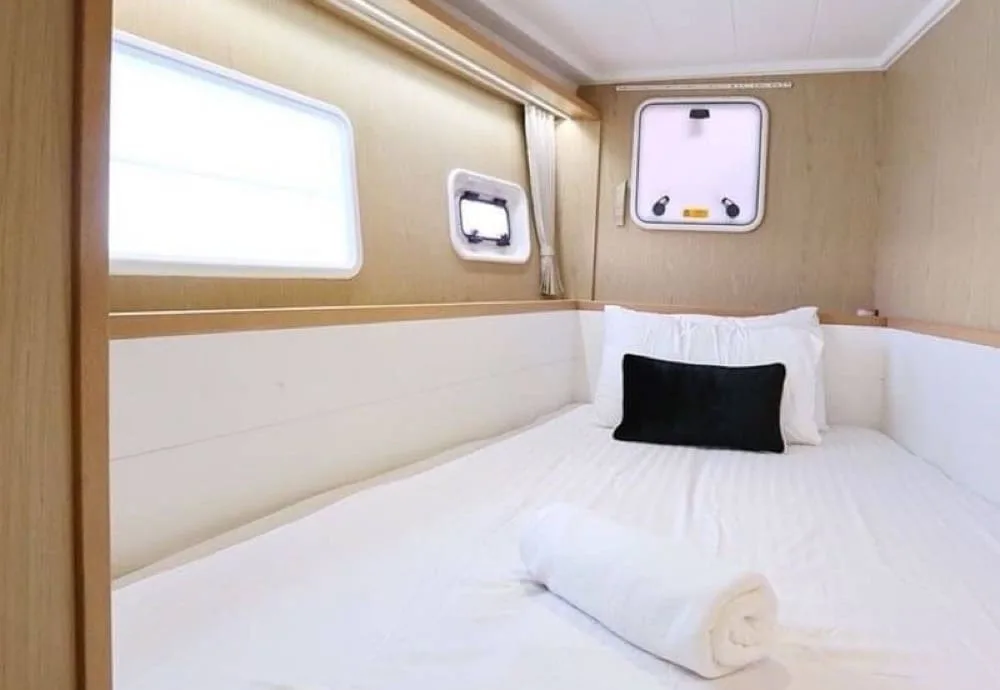  Adonis | 40ft Lagoon | Charter Yacht in Krabi