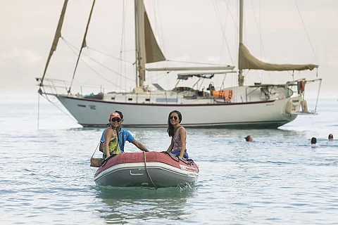 Sunset cruise (2,5h) — 44ft Custom Build