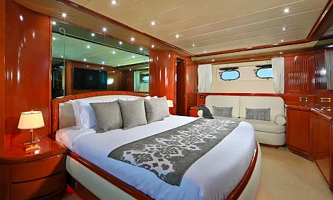  Eagle | 106ft Falcon | Phuket