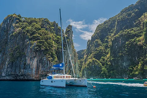 Blue Swing | 44ft Lagoon | Charter Yacht in Phuket