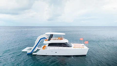  Tequila | 48ft Floeht Yachts | Charter Yacht in Phuket