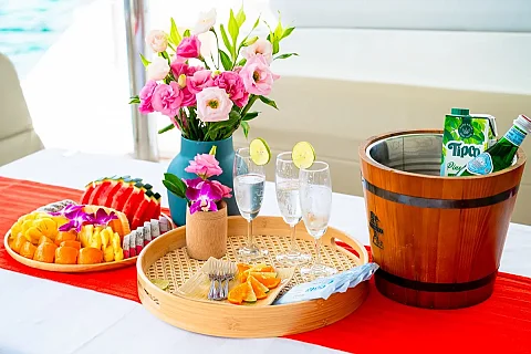  Overnight 3 days /  2 nights | Laura