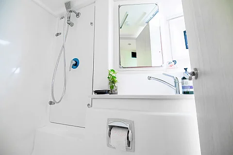  Overnight 3 days /  2 nights | Laura