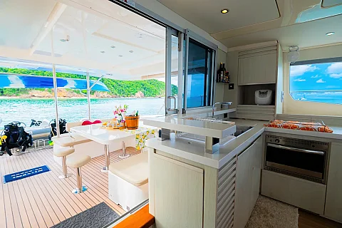  Overnight 3 days /  2 nights | Laura