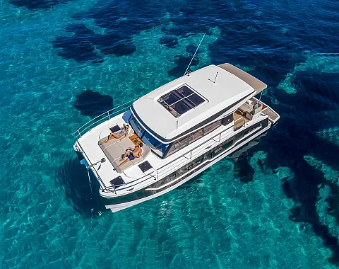  Fountaine | 40ft Fountaine Pajot | Charter Yacht in Phuket