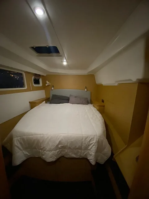  Vape | 44ft Lagoon | Charter Yacht in Koh Samui