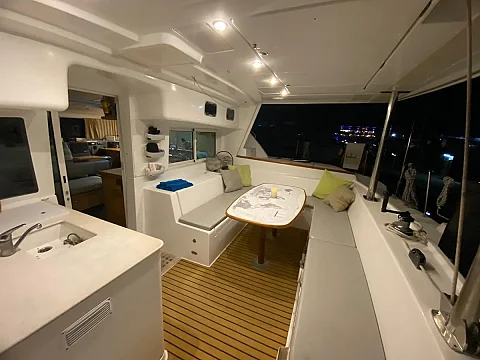  Vape | 44ft Lagoon | Charter Yacht in Koh Samui