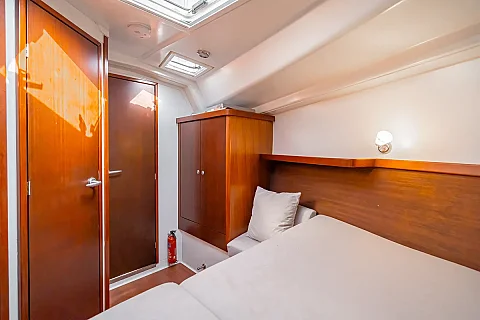  Figure | 43ft Hanse | Charter Yacht in Phuket