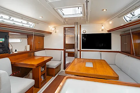  Figure | 43ft Hanse | Charter Yacht in Phuket