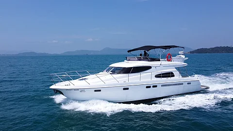 Selina — 51ft Sealine Charter Phuket to Koh Nok