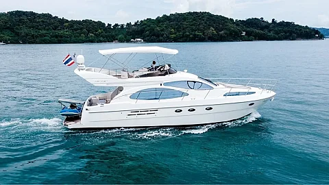 Breeze — 46ft Azimut Charter Phuket to Koh Nok
