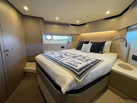  Mary | 60ft Azimut | Phuket