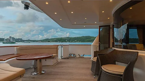  Piano | 112ft Heesen | Phuket