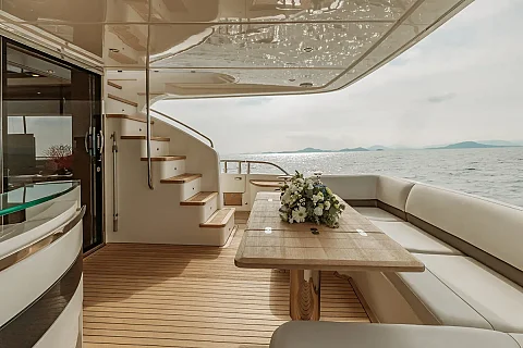  Sweet Lips | 78ft Princess Yacht | Charter Yacht in Phuket
