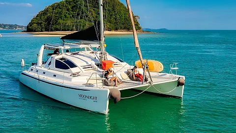 Moonlight — 38ft Admiral SA Charter Phuket to Koh Nok