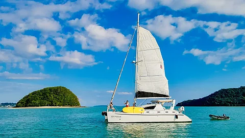  Moonlight | 38ft Admiral SA | Charter Yacht in Phuket