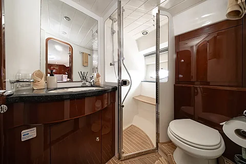  Khai & Naka Islands (4 hrs) | Bonnie