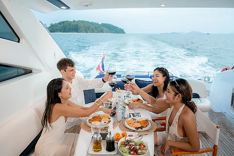  Khai & Naka Islands (4 hrs) | Bonnie