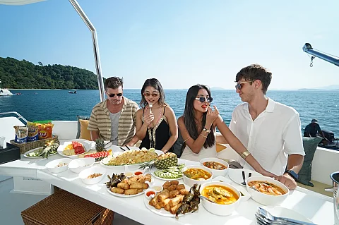  Phang Nga & Phi Phi Islands (2 days / 1 night) | Bonobo