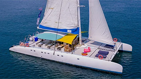 Floating Beach — 75ft Tahiti Large Group Boat Charter Phuket