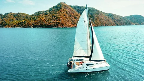  Lion | 47ft Leopard | Charter Yacht in Phuket