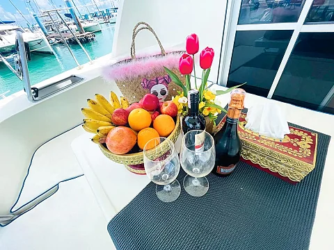  Lion | 47ft Leopard | Charter Yacht in Phuket