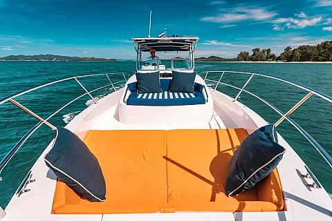  Silver Arrow | 33ft Gulf Craft Dubai | Charter Yacht in Phuket