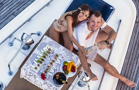  Independence | 52ft Hans Cristian Yard | Charter Yacht in Koh Samui