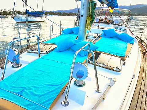  Koh Phangan (9h) | Independence