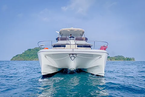  Sunshine | 44ft Aquila | Charter Yacht in Phuket