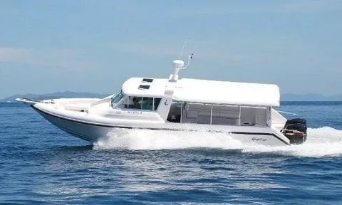 Full speed to Koh Phangan — 36ft Gulf Craft Dubai
