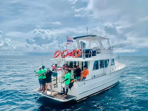  Espresso | 44ft Explorer | Charter Yacht in Phuket