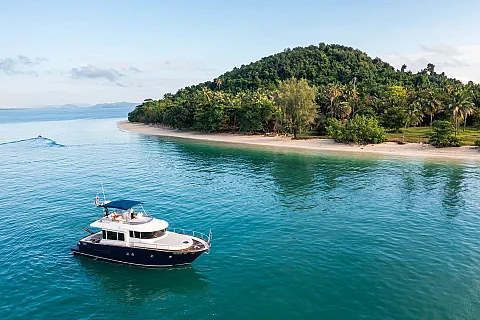  Ariella | 51ft Apreamare / Ferretti | Charter Yacht in Krabi