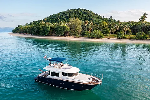  Ariella | 51ft Apreamare / Ferretti | Charter Yacht in Krabi